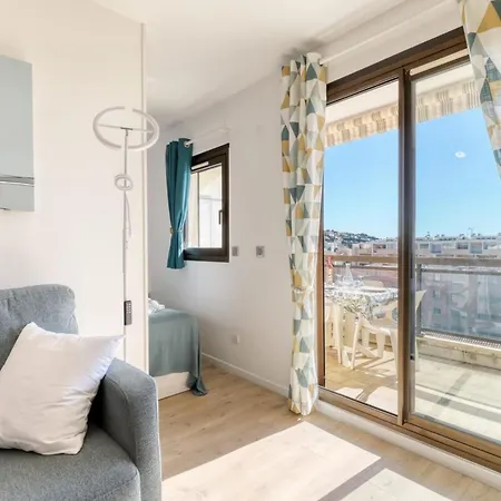 T2 200m From Lavandou Classified 3 * Le Lavandou