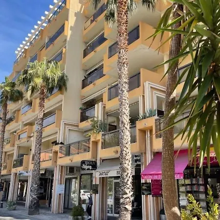 Apartman T2 200m From Lavandou Classified 3