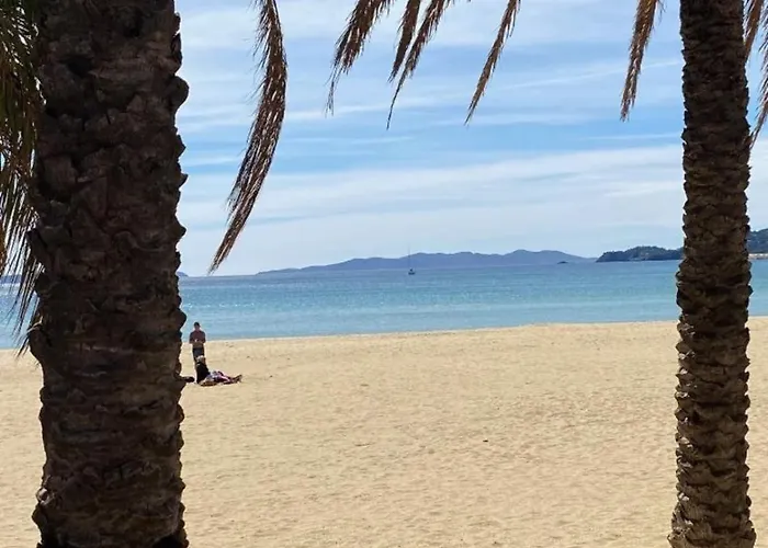 T2 200m From Lavandou Classified 3 Lägenhet *